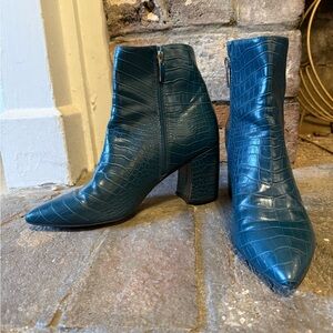 Elegant Teal Croc-Embossed Ankle Boots